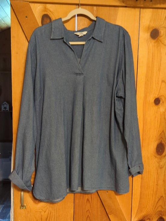 croft & barrow Tops - croft & barrow Blue Denim-Style Long Sleeve Tunic